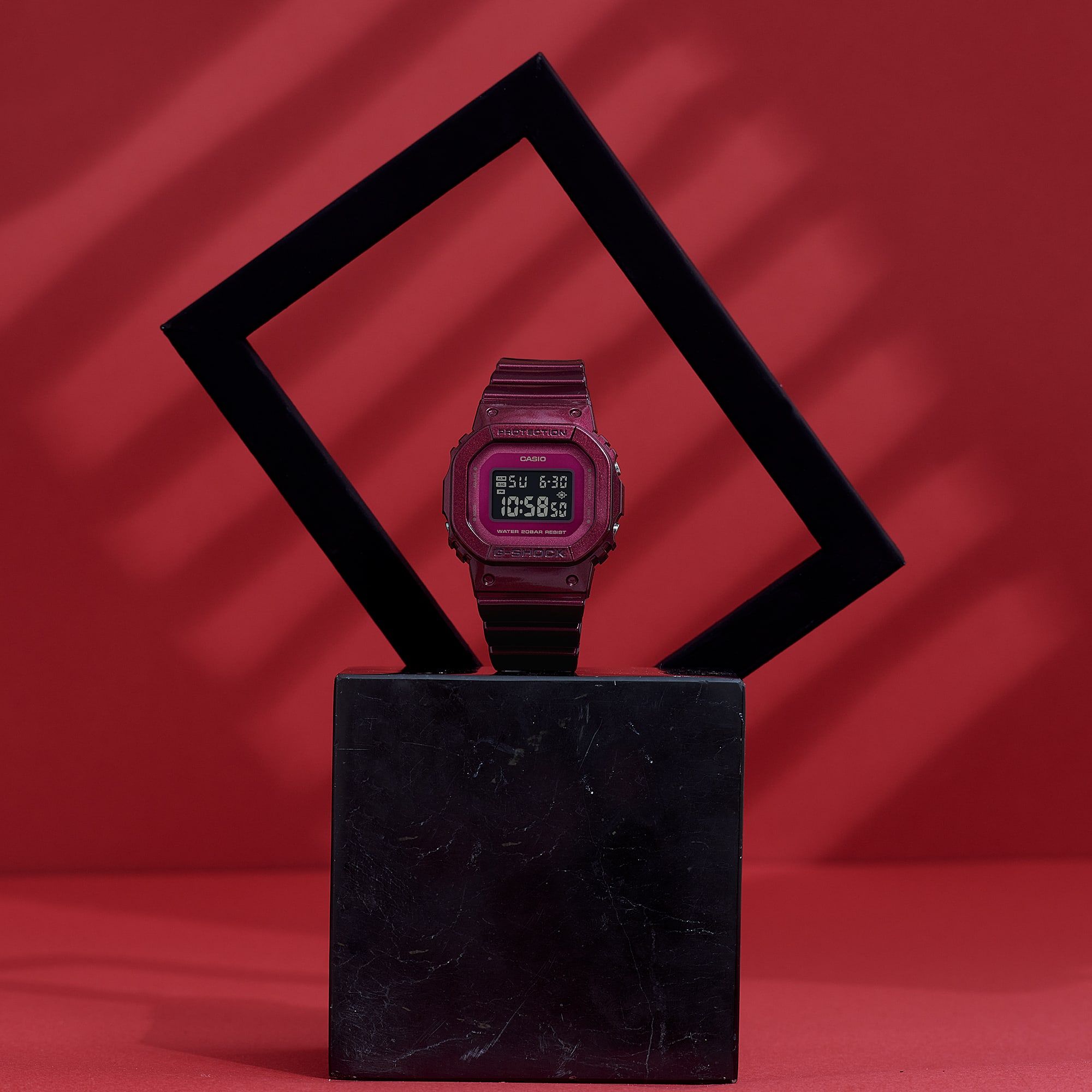 Đồng hồ Casio G-Shock GMD-S5600RB-4DR Chính Hãng