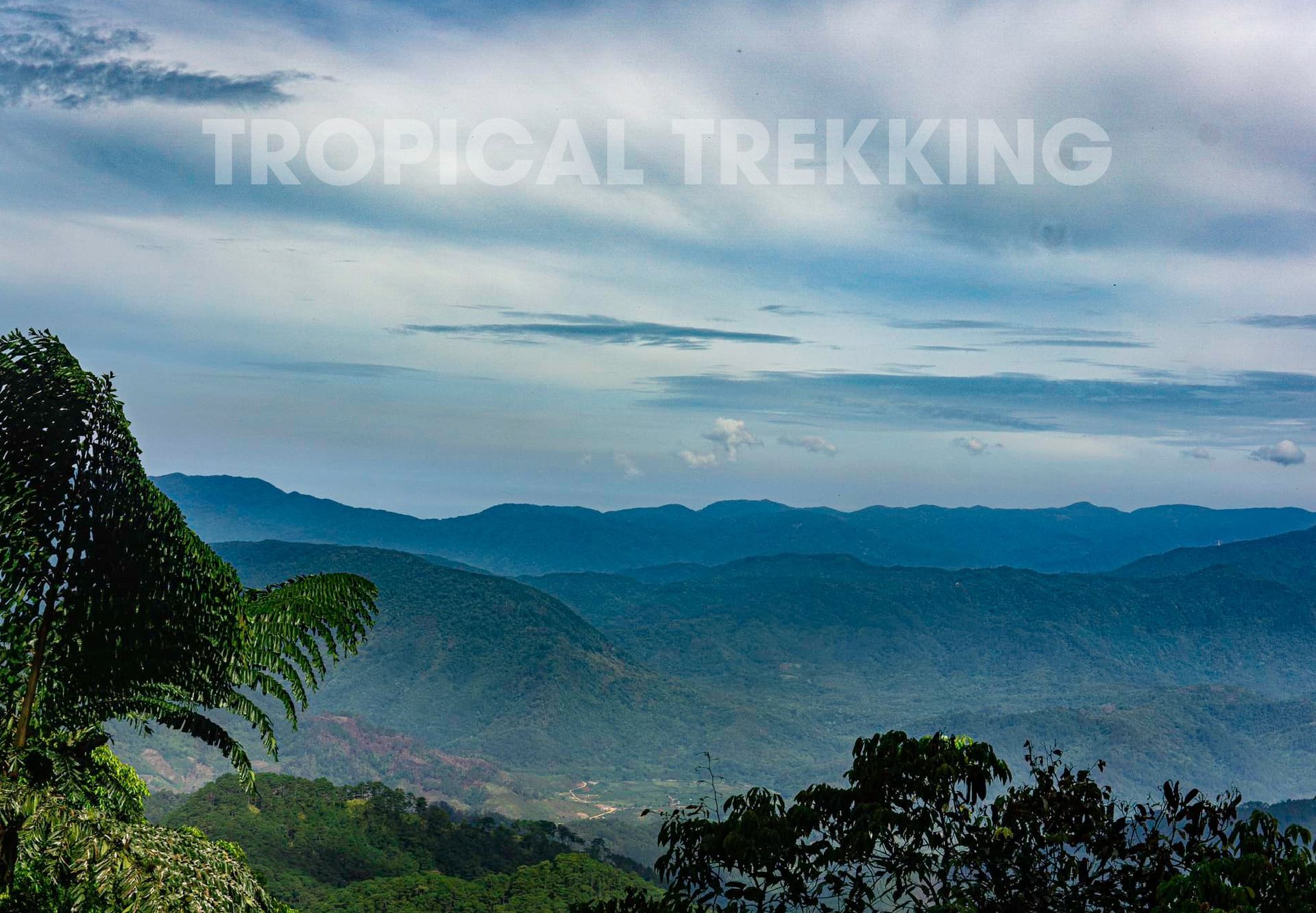 [HIKING] ĐƯNG K'NỚ/DONG KNOH - NGÔI LÀNG ẨN MÌNH TRONG SƯƠNG MÙ...