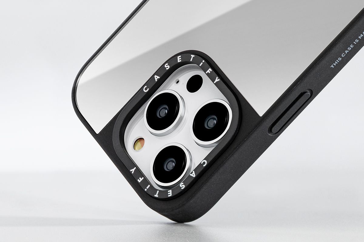  Mickey - Mickey & Friends Case | Mirror 