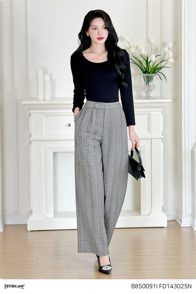 Áo thun basic dài tay cổ tròn thời trang nữ Seven.AM FD143025N