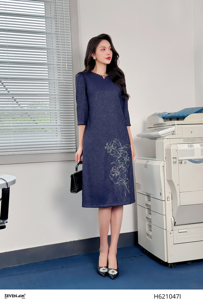 Thời trang công sở Seven.AM: Váy đầm, quần áo, vest nữ