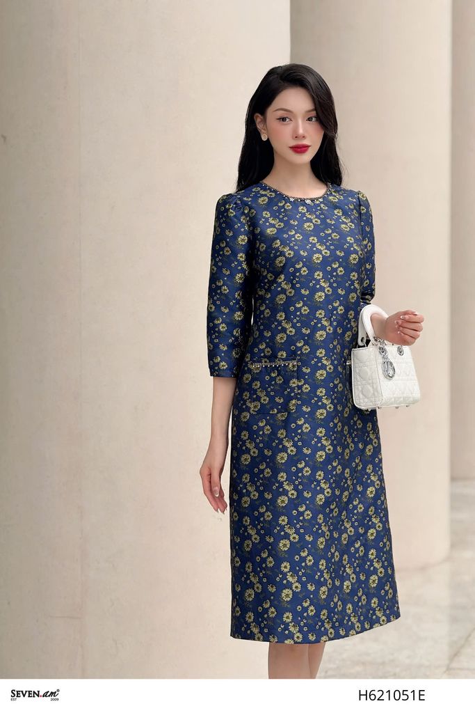 Thời trang công sở Seven.AM: Váy đầm, quần áo, vest nữ