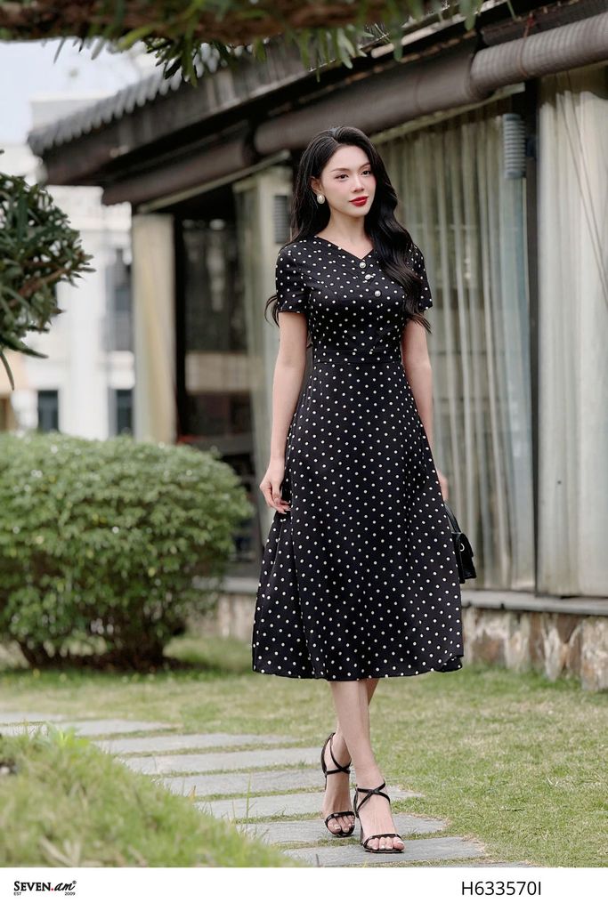 Thời trang công sở Seven.AM: Váy đầm, quần áo, vest nữ