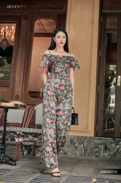 Jumpsuit dài 2 dây bèo vai đen hoa hồng hoạ tiết Seven.AM H903021C