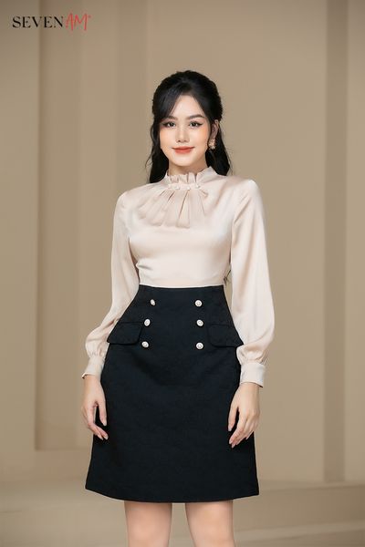 Đầm A tay dài Thô đen phối thân trên cổ đính Y601003I
