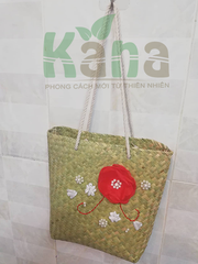 Giỏ cói đi biển