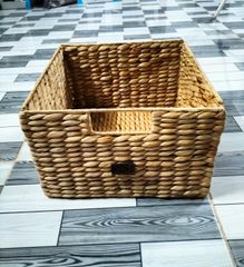 Khay lục bình xếp vuông