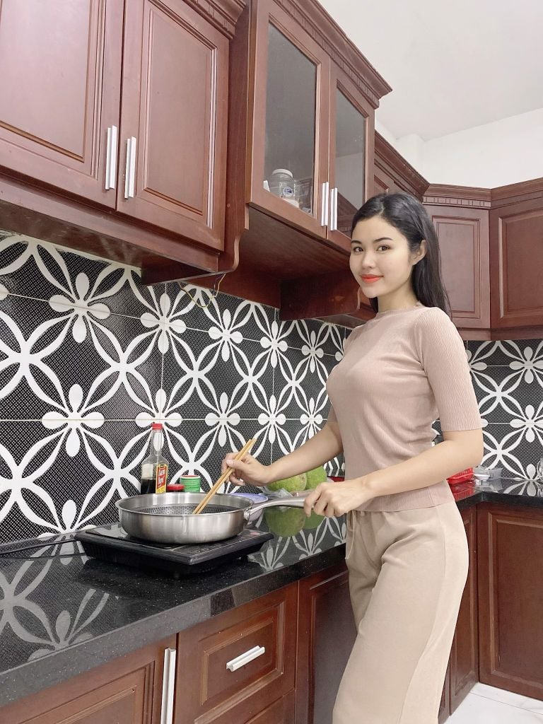 Chảo Chống Dính Mishio Black Cube MK252 Size 30