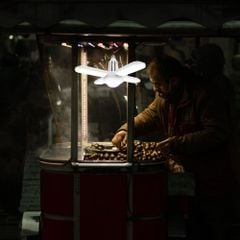 Đèn LED Diệt Muỗi Kachi MK409 – Chiếu Sáng Hiệu Quả, Bảo Vệ Gia Đình Mỗi Ngày