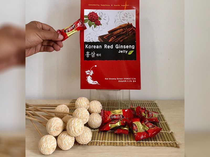 Kẹo dẻo hồng sâm KOREAINSAM - TPCN hộp 300 viên x 3 hộp (900 gram)