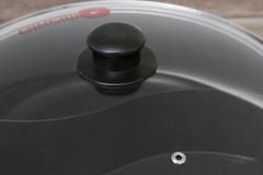 Nồi Lẩu Điện 2 Ngăn Mishio Mk112 5L - Màu Đỏ