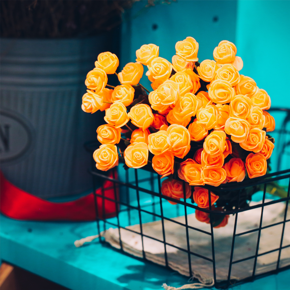 Hoa hồng handmade, loại bông nhỏ, màu vàng retro, bó 10 cành, Dalat Retro