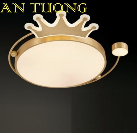  đèn đồng ban công cổ điển, đèn đồng ốp trần ban công, trang trí ban công cổ điển tân cổ điển 04 