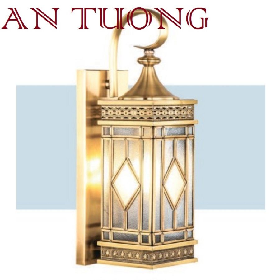 đèn trang trí ngoài trời treo vách tường ngoài trời bằng đồng cổ điển 031