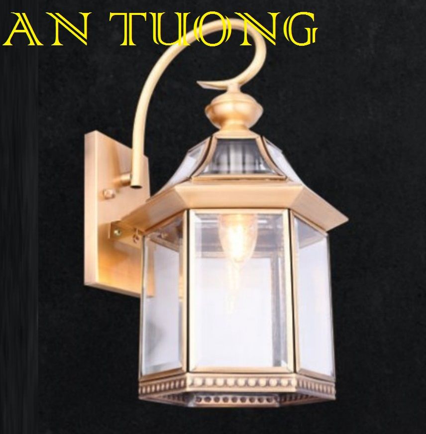 đèn trang trí ngoài trời treo vách tường ngoài trời bằng đồng cổ điển 034