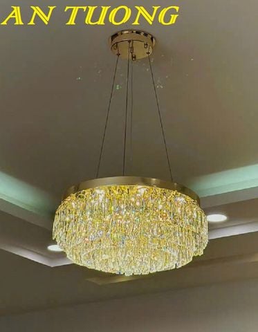  đèn chùm pha lê thả trần phòng khách đẹp hiện đại 009 