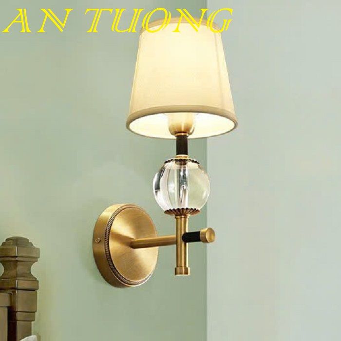 đèn ngủ treo tường trang trí phòng ngủ đẹp tân cổ điển 03