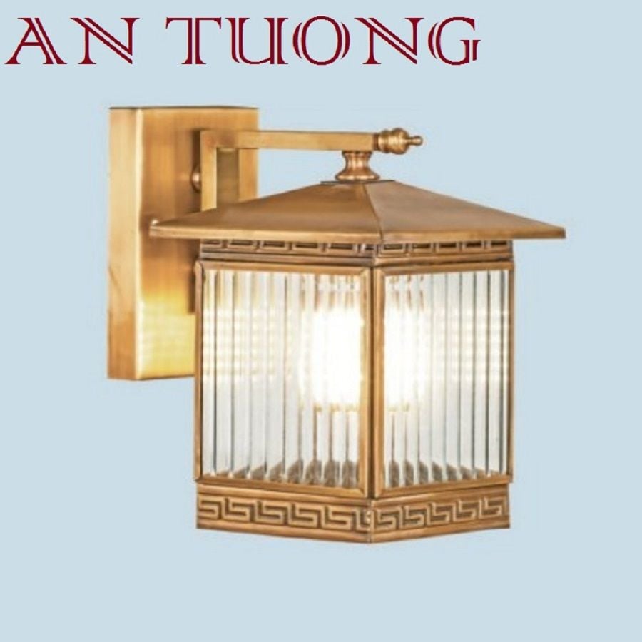 đèn trang trí ngoài trời treo vách tường ngoài trời bằng đồng cổ điển 01
