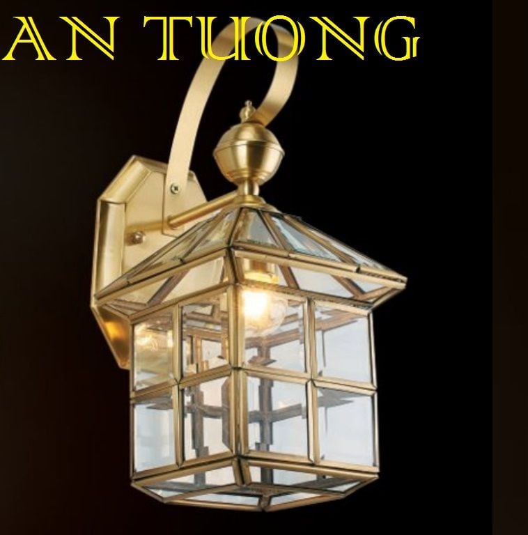 đèn trang trí ngoài trời treo vách tường ngoài trời bằng đồng cổ điển 08