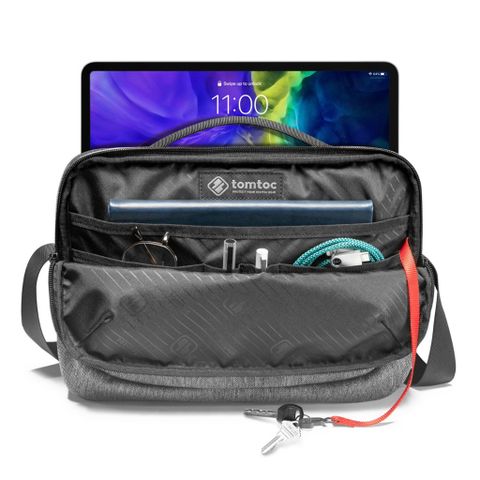  TÚI ĐỰNG MACBOOK ĐEO ĐA NĂNG TOMTOC (USA) CROSSBODY Dành Cho TECH ACCESSORIES 10.5/ 11 Inch 