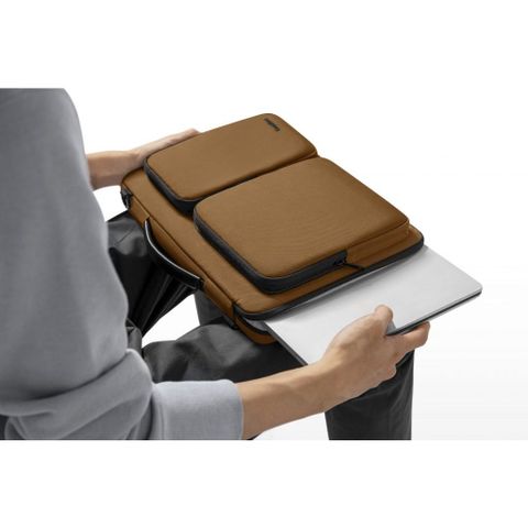  TÚI ĐEO TOMTOC (USA) VERSATILE 360* SHOULDER BAGS Dành Cho MACBOOK 13″14″, ULTRABOOK 13 