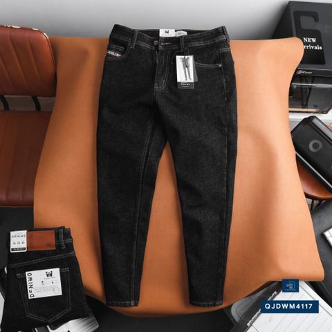  Jean Slim Muối Tiêu QJDWM4117 