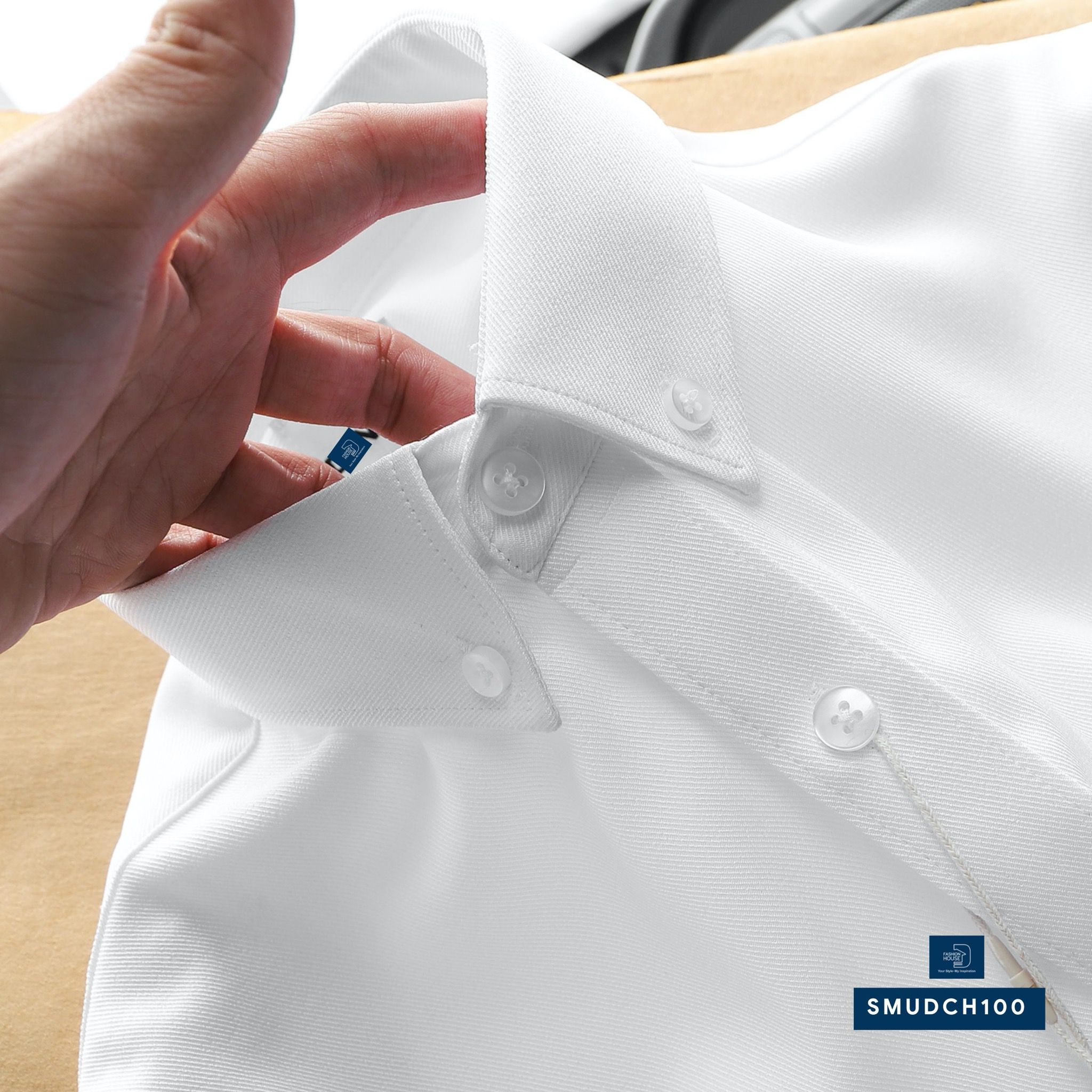 Sơ Mi Dài Tay Trắng Chéo SMUDCH100