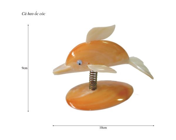  Cá heo làm bằng vỏ ốc 