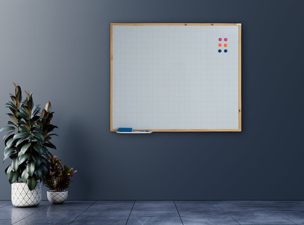  Bảng từ trắng khung gỗ tự nhiên sơn phủ bóng 