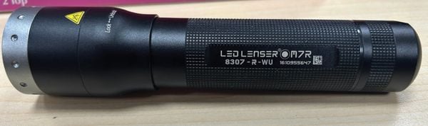  ĐÈN PIN LEDLENSER M7R  8307-R-WU 