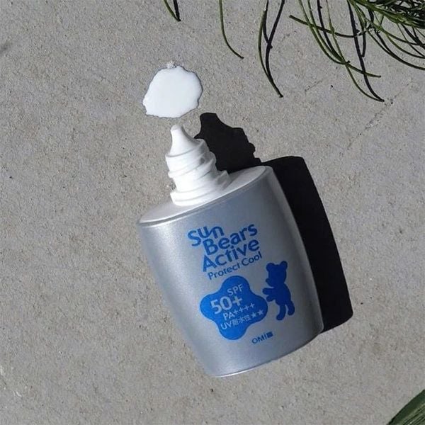 Kem chống nắng Omi Sunbears Actice SPF 50+, PA++++ 30g