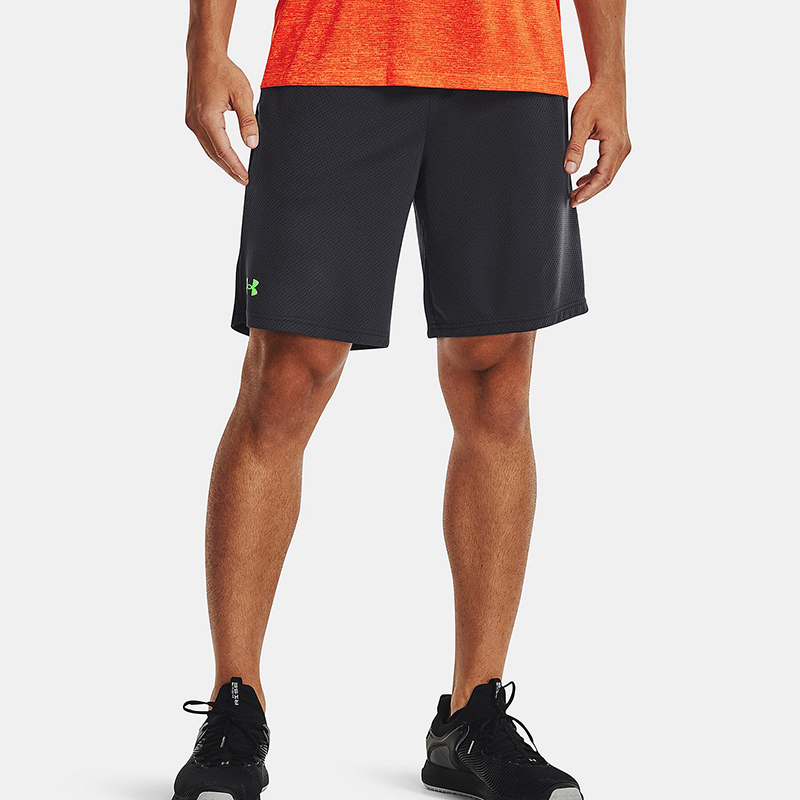 products-quan-short-the-thao-nam-under-armour-1328705-010