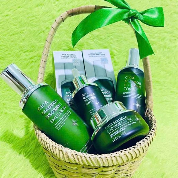 Kem Dưỡng Cải Thiện Nếp Nhăn Lebelage Cica Madecassoside Cream 55ml