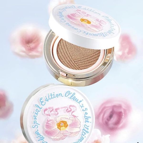 Phấn Nước Ohui Ultimate Cover Lifting Cushion Flower Edition( 1 lõi chính) 15g (Hàng tách set)