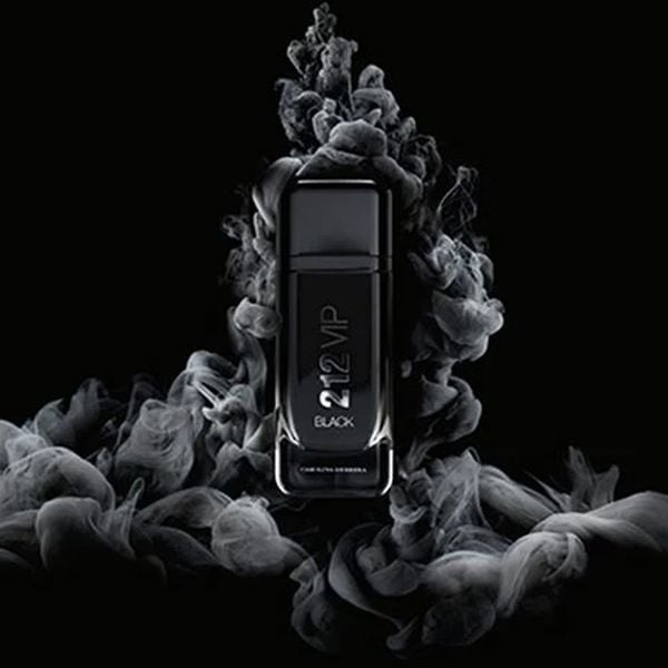 Nước Hoa Nam Carolina Herrera 212 Vip Men Black EDP 100ml