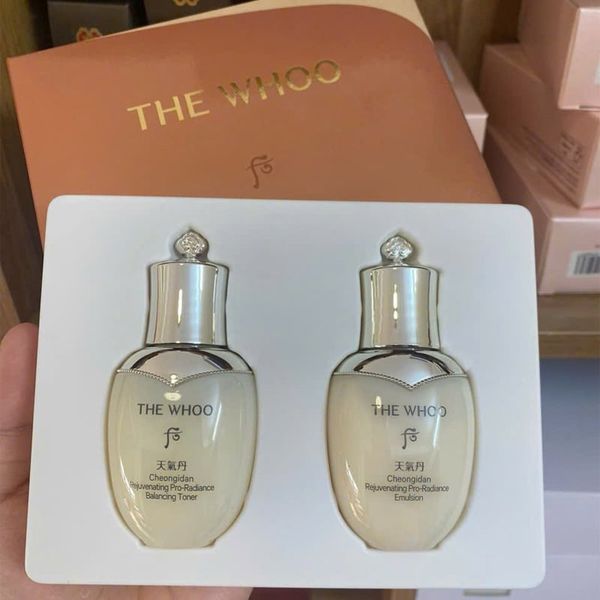 Bộ Nước Hoa Hồng + Sữa Dưỡng Tái Sinh Da Whoo Cheongidan Pro Radiance 2pcs Set