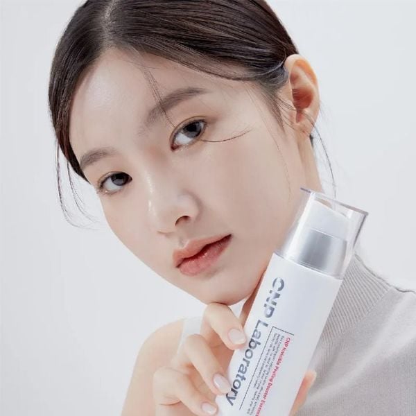 Combo 2 Gel Tẩy Tế Bào Chết CNP Laboratory Invisible Peeling Booster Essence 31mlx2