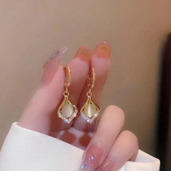 Nữ Trang Daisy Mẫu DAJN243