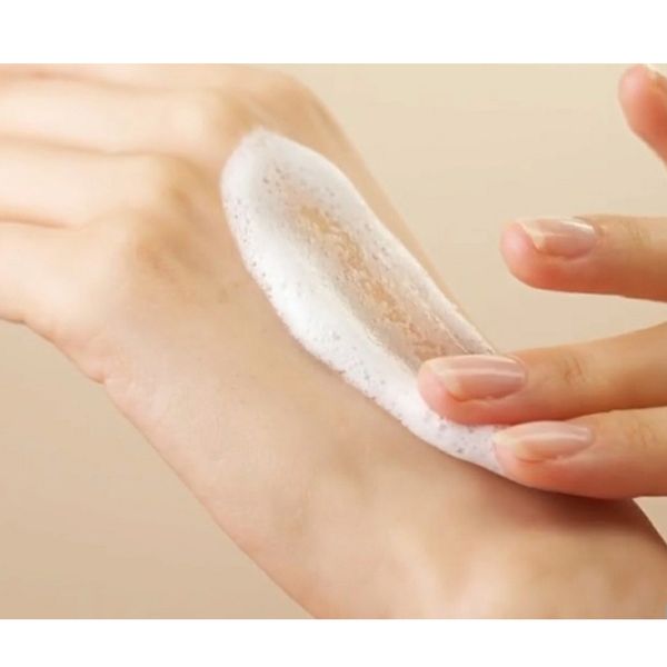 Full Size Sữa Rửa Mặt Tái Sinh Làn Da Whoo Đông y Radiant Cleansing Foam 200ml