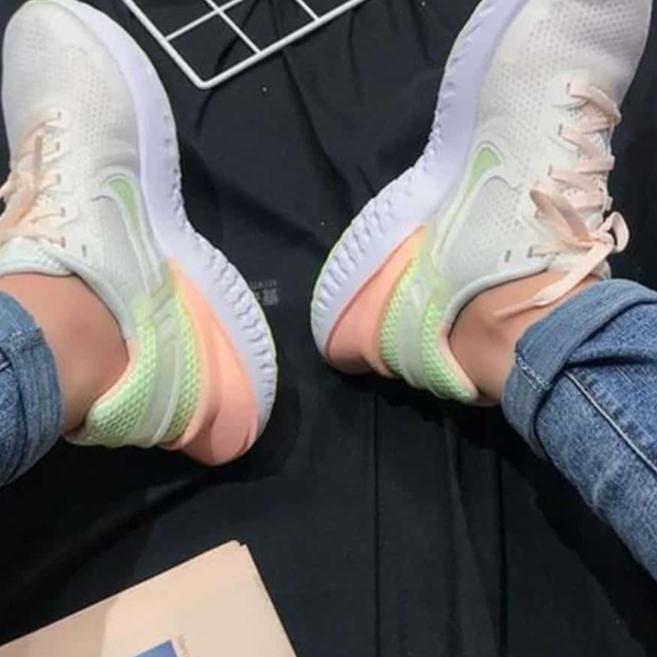 Giày Chạy Bộ Nữ Nike CK2562-100