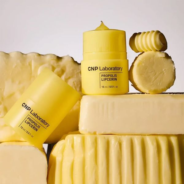Full Size Son Dưỡng Môi Keo Ong CNP Cấp Khóa Ẩm 12H Propolis Lipcerin 15ml