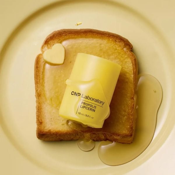 Full Size Son Dưỡng Môi Keo Ong CNP Cấp Khóa Ẩm 12H Propolis Lipcerin 15ml