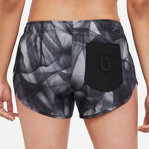 Quần Short Chạy Bộ Nữ Nike App As Run Dvn Tempo DA1077-010