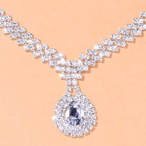 Nữ Trang Daisy Mẫu DAJ117