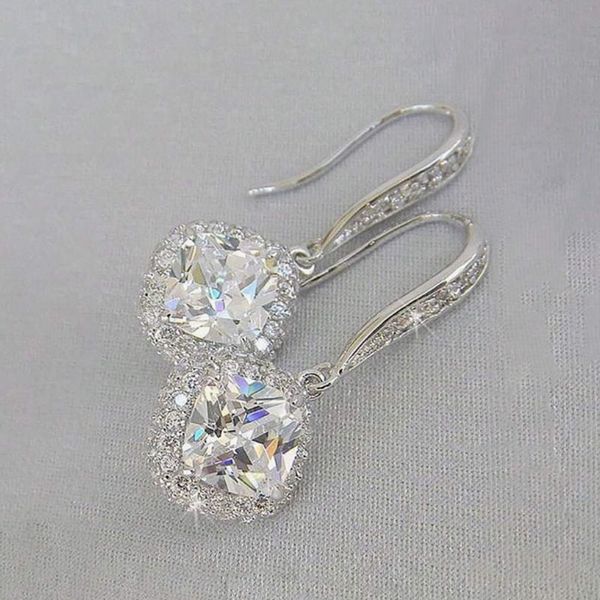 Nữ Trang Daisy Mẫu DAJN282