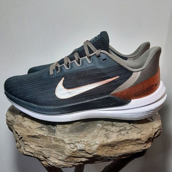 Giày Chạy Bộ Nữ Nike Air Winflo 9 DD8686-005