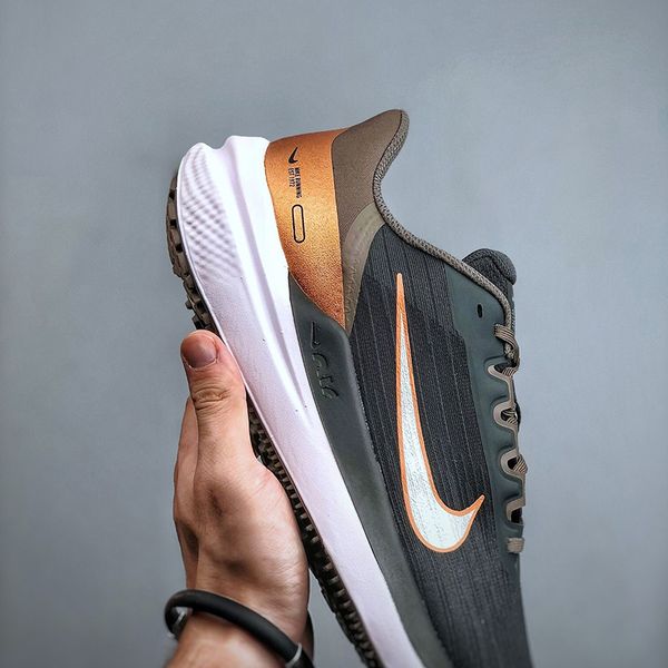 Giày Chạy Bộ Nữ Nike Air Winflo 9 DD8686-005