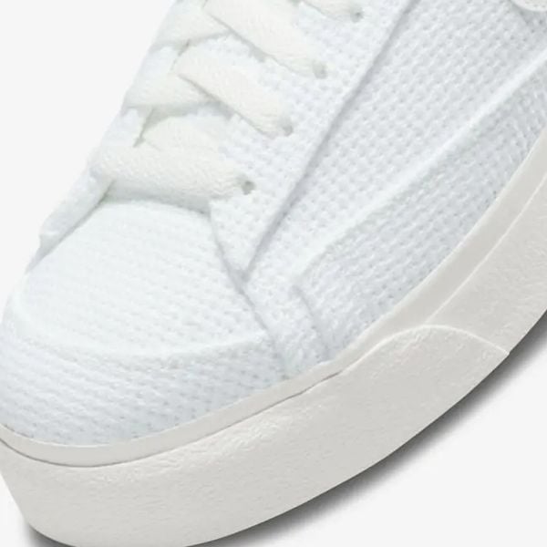 Giày Thời Trang Nữ Nike DN0744-100