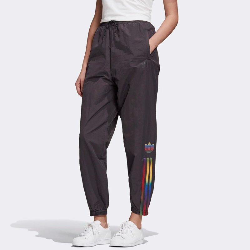 products-quan-the-thao-nu-adidas-gd2263