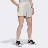 Quần Short Thời Trang Nữ Adidas ORIGINALS-APP SHORTS WONWHI HC7038